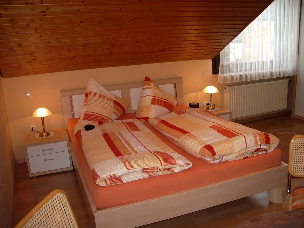 Gaestehaus Resi Hotell Zeltingen-Rachtig Rom bilde